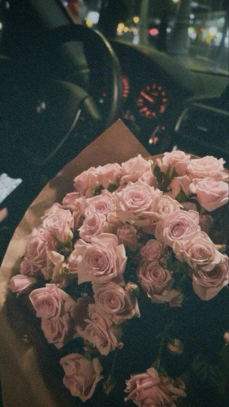 Corporate meeting room with carefully timed floral arrangements that maintain elegance throughout business hours